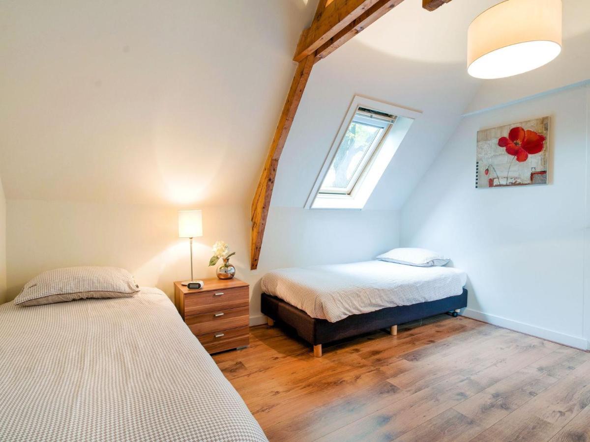 Cozy Holiday Home By The Canal In Dwingeloo Extérieur photo